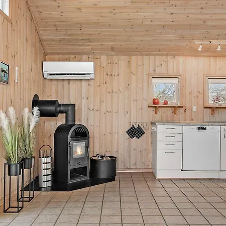 Tv1104-bindslev-haren-1 度假居 *